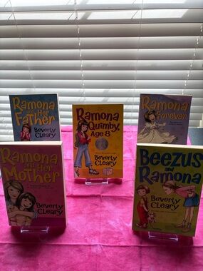 Ramona Books